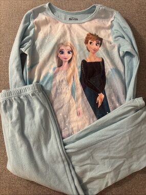 5/$15- Disney Light Blue Frozen Elsa & Anna Fleece Pajamas